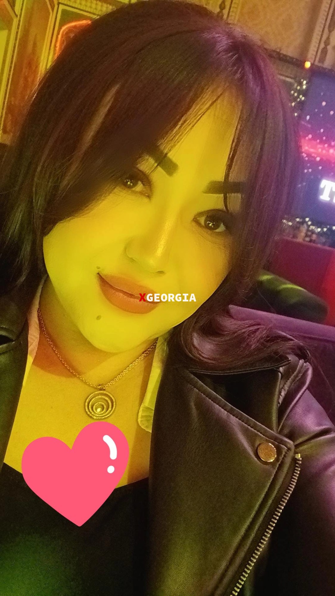 Leyla 1