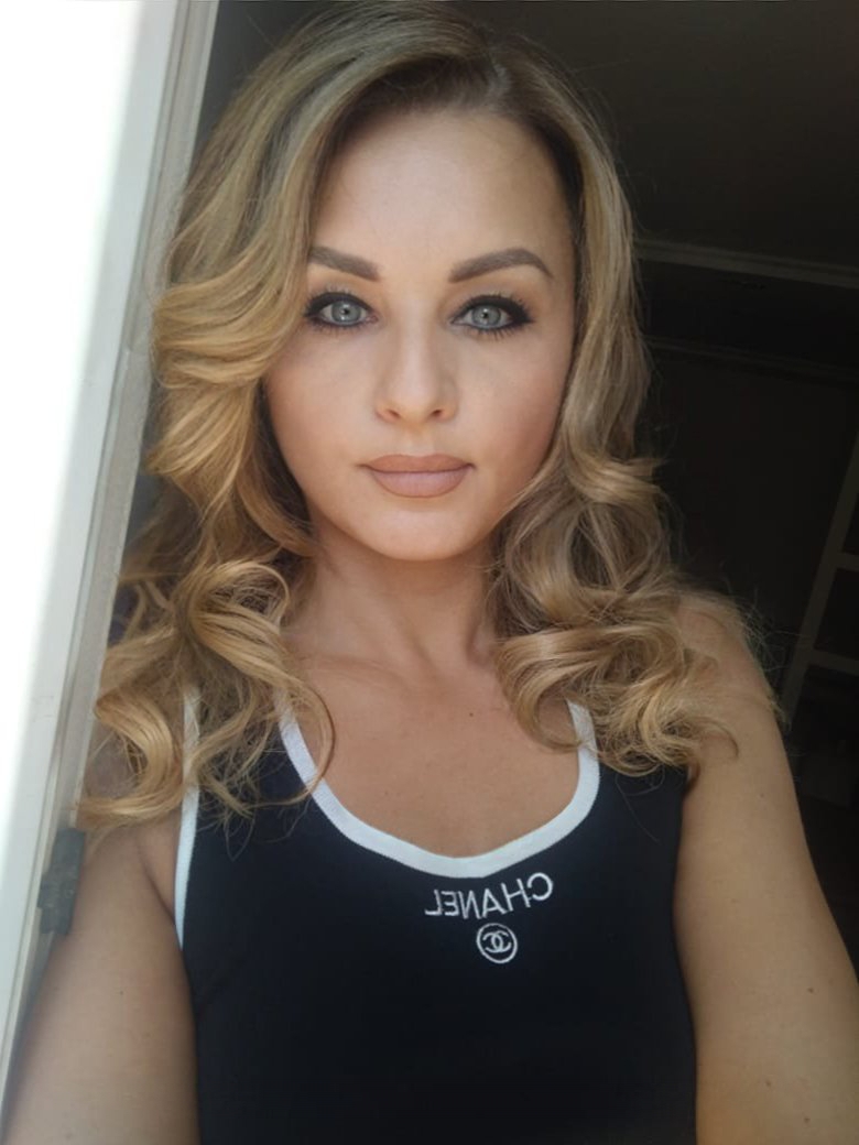 Anna 1